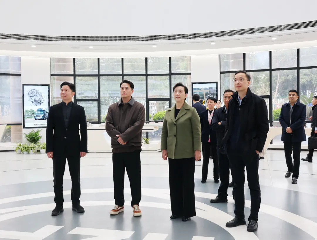 Wang Wenxu, Chủ tịch Ủy ban thành phố Hàng Châu của Hội nghị hiệp thương chính trị nhân dân Trung Quốc (CPPCC), điều tra Công ty TNHH Zhaofeng.
